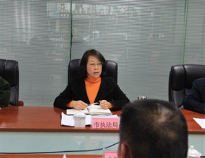 “五车”整治攻坚行动工作部署会在市执法局召开